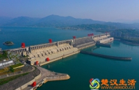 三峡大坝向长江中下游生态补水48亿立方米